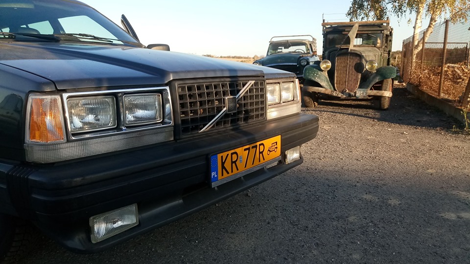 Cegłą i citroen.jpg